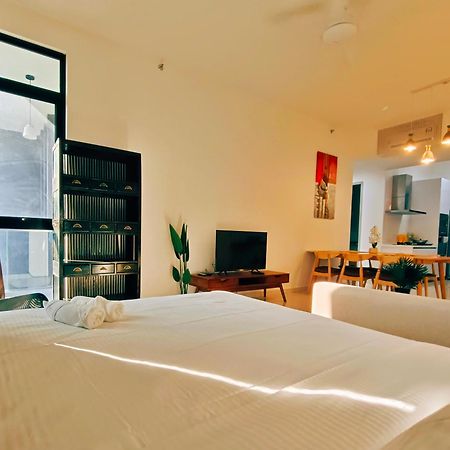 Beacon Executive Suite At Georgetown For 10Pax And 2 Bed Room Ngoại thất bức ảnh