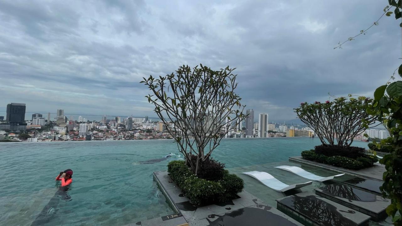 Beacon Executive Suite At Georgetown For 10Pax And 2 Bed Room Ngoại thất bức ảnh