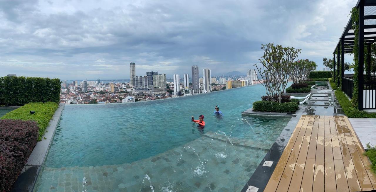 Beacon Executive Suite At Georgetown For 10Pax And 2 Bed Room Ngoại thất bức ảnh