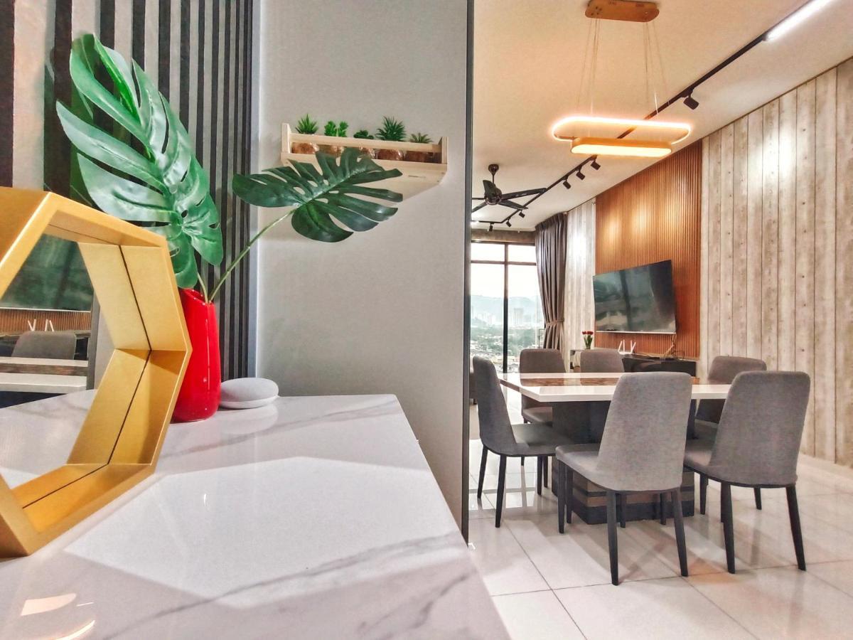 Beacon Executive Suite At Georgetown For 10Pax And 2 Bed Room Ngoại thất bức ảnh