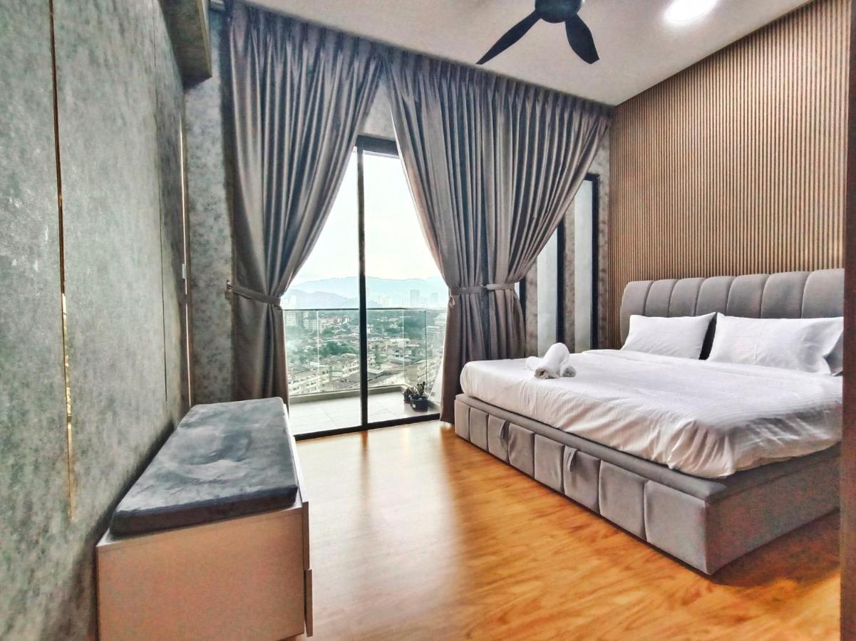 Beacon Executive Suite At Georgetown For 10Pax And 2 Bed Room Ngoại thất bức ảnh