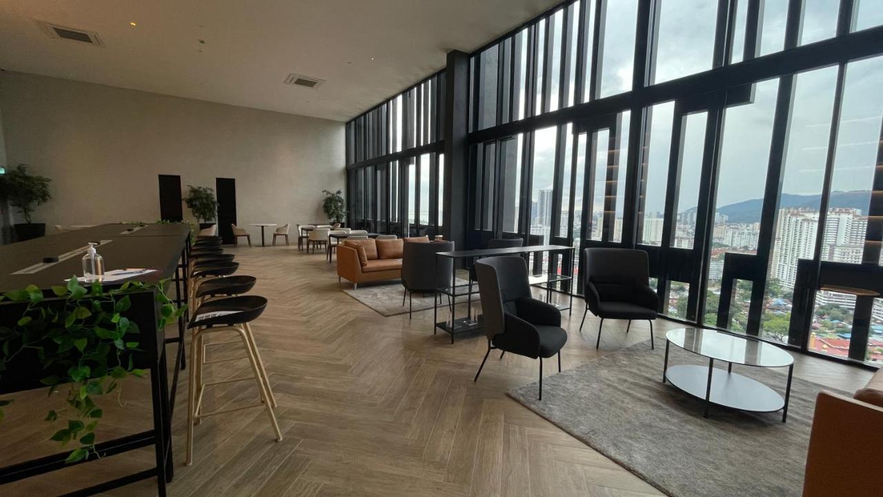 Beacon Executive Suite At Georgetown For 10Pax And 2 Bed Room Ngoại thất bức ảnh