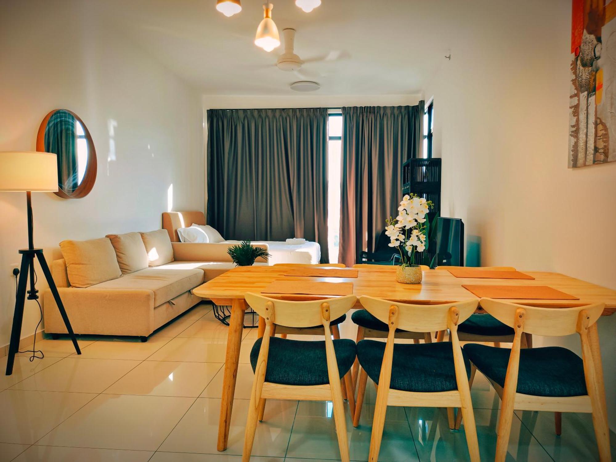 Beacon Executive Suite At Georgetown For 10Pax And 2 Bed Room Ngoại thất bức ảnh